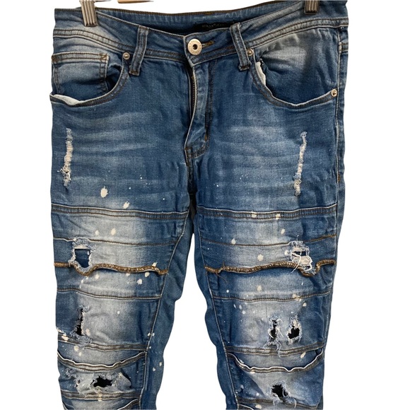 Red Fox Jr 7 Skinny Distressed Splatter Paint Jeans - Picture 3 of 8